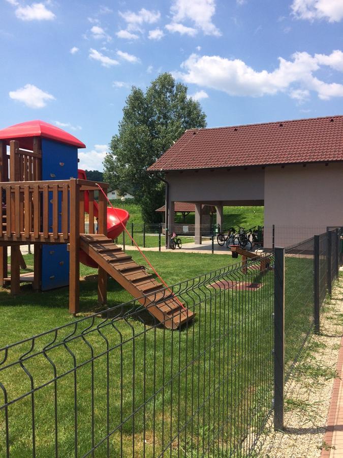 Holiday Home Maderka Strigova Екстер'єр фото